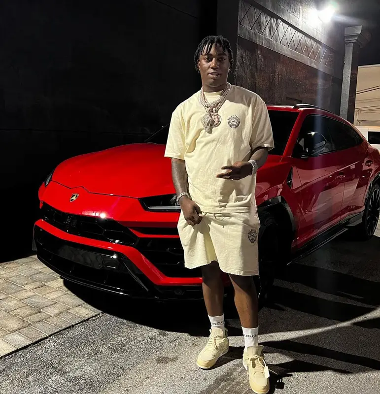 Fredo Bang outfit in Balenciaga, Jordan, and Off-White, 2022