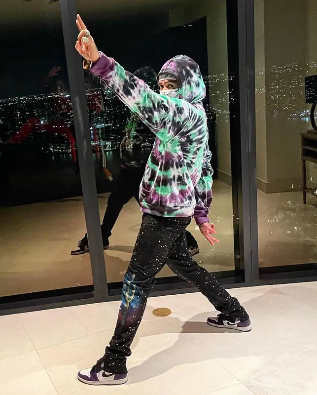 Sunny 2point0 outfit in Lost Intricacy, Nike, and Cough Syrup, 2021