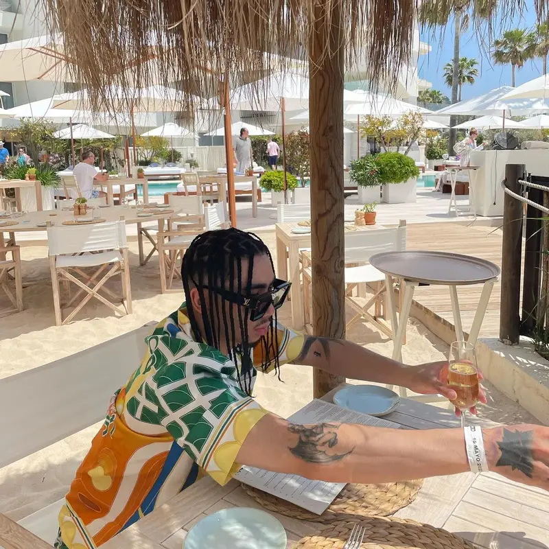Killy outfit in Casablanca, Louis Vuitton, and Bottega Veneta, 2022