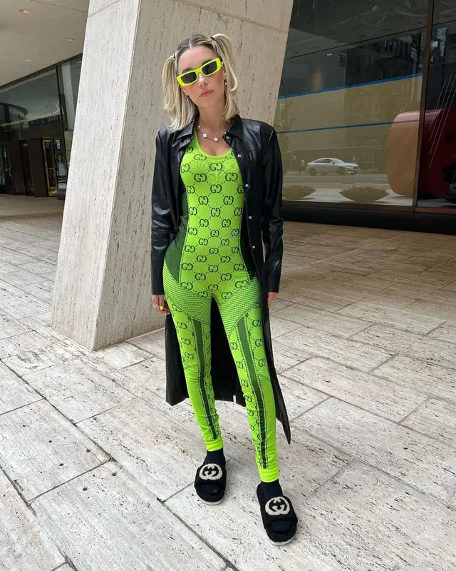 Sarah Snyder outfit in Gucci, 2022