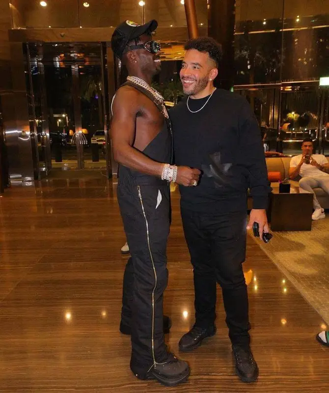 Antonio Brown outfit in Global Currency, 2022