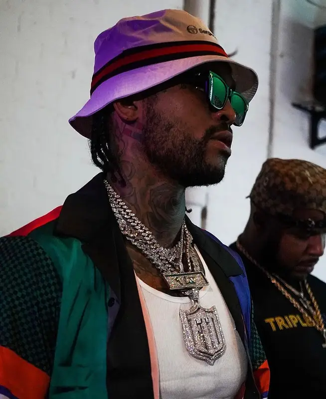 Dave East outfit in Nike and Sergio Tacchini, 2022