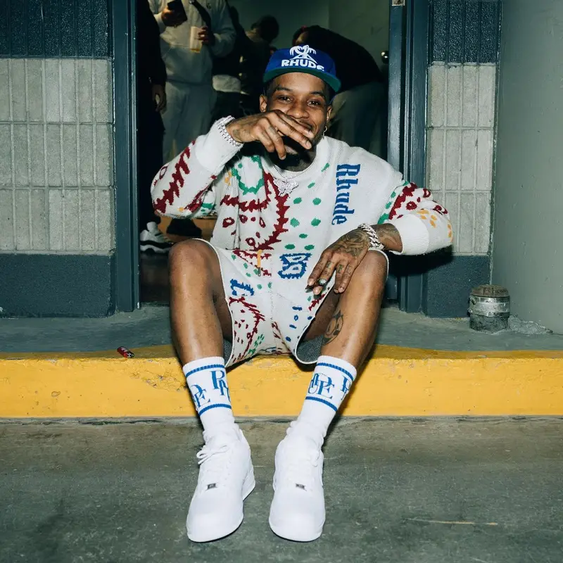 Tory Lanez outfit in Nike and Rhude, 2022