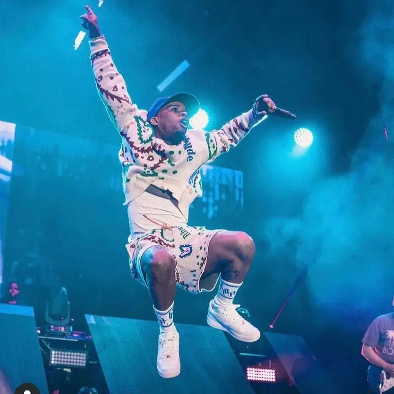 Tory Lanez outfit in Nike and Rhude, 2022