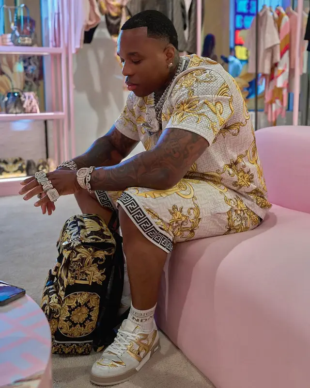 BandMan Kevo outfit in Fendi, 2022