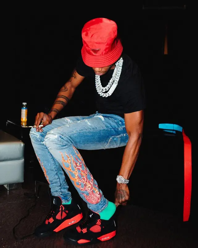 A Boogie Wit Da Hoodie outfit in Bottega Veneta, Amiri, and Prada, 2022