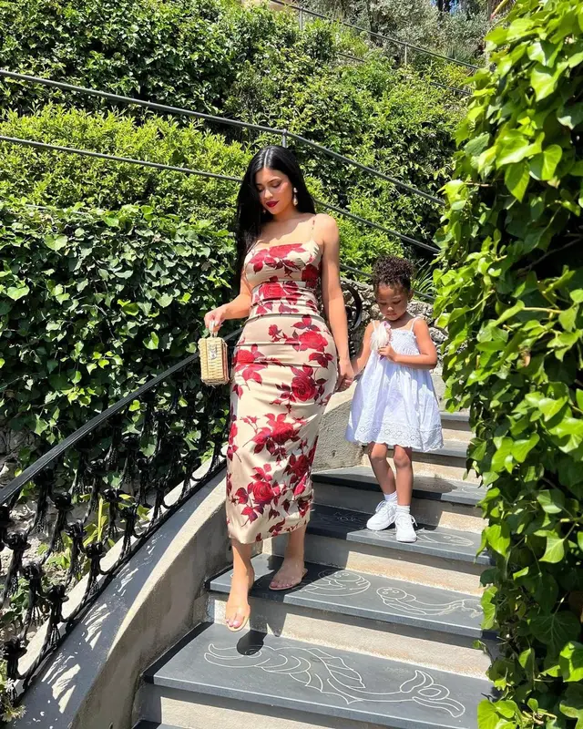 Kylie Jenner outfit in Dolce & Gabbana and Gianvito Rossi, 2022