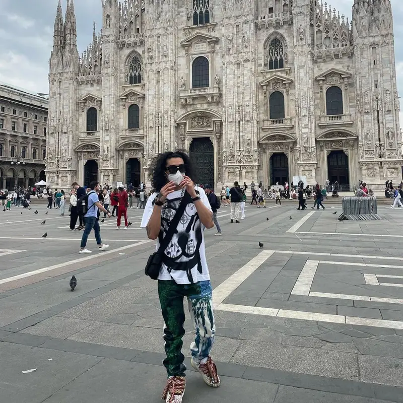 Killy outfit in Givenchy, Bottega Veneta, and Louis Vuitton, 2022