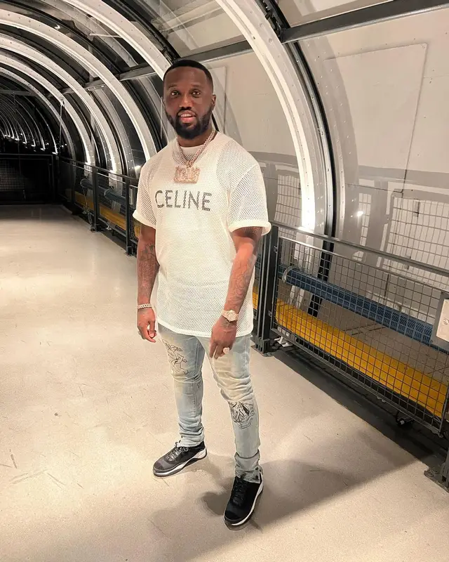 Headie One outfit in Celine, Een-Tweetje, and Chanel, 2022