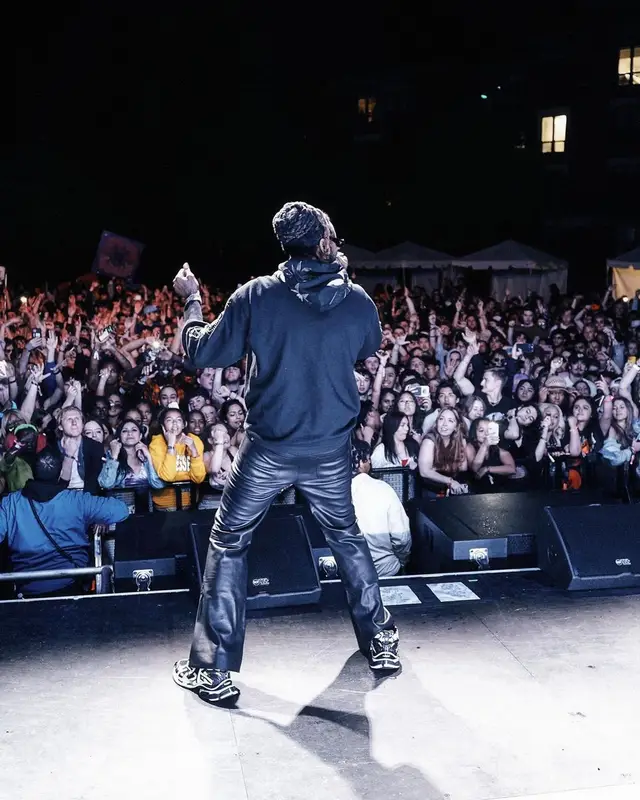 2 Chainz outfit in Cout De La Liberte, Balenciaga, and Prada, 2022