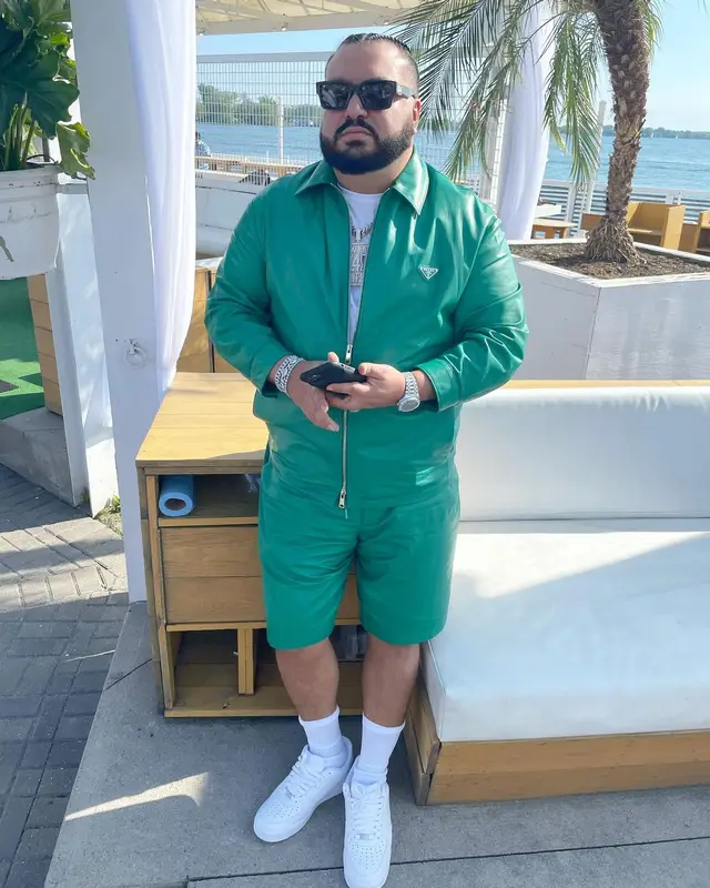 Cash outfit in Prada, Nike, and Louis Vuitton, 2022