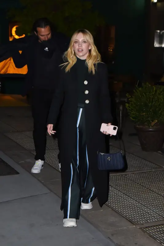 Sydney Sweeney outfit in Tory Burch, 2022