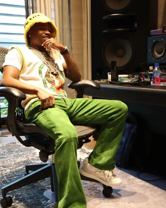 Roddy Ricch outfit in Palm Angels, Lanvin, and Prada, 2022