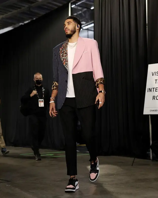 Jayson Tatum outfit in Dolce & Gabbana and Nike, 2022