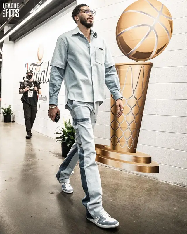 Jayson Tatum outfit in Nahmias, Nike, and Louis Vuitton, 2022