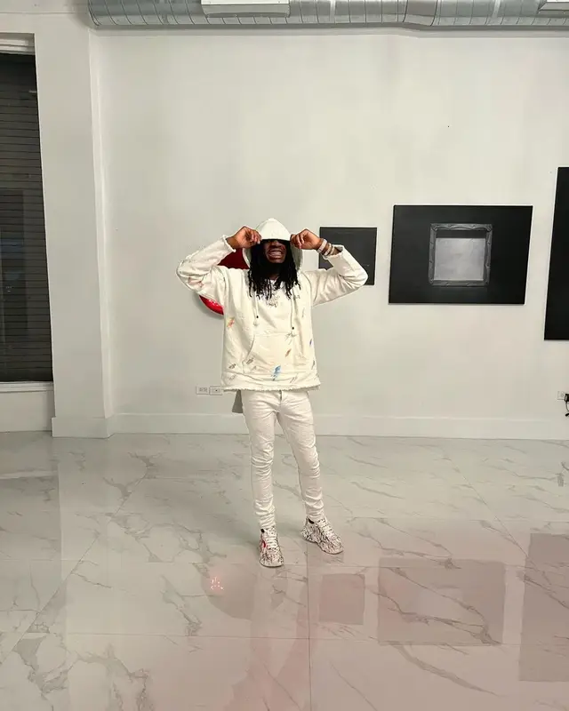 SleazyWorld Go outfit in Purple Brand and Dolce & Gabbana, 2022
