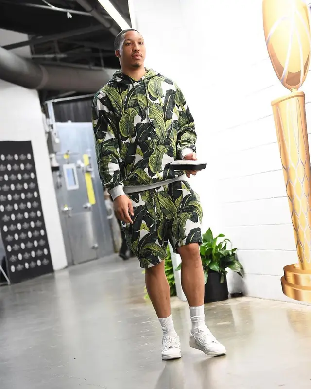 Grant Williams outfit in Twenty, 2022