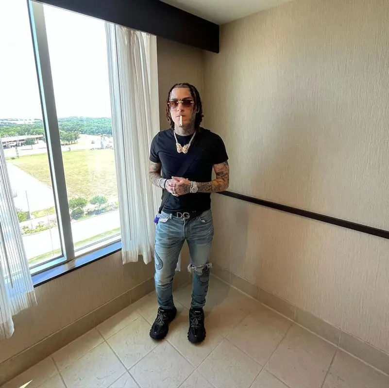 Lil Skies outfit in Amiri, Balenciaga, and Dolce & Gabbana, 2022