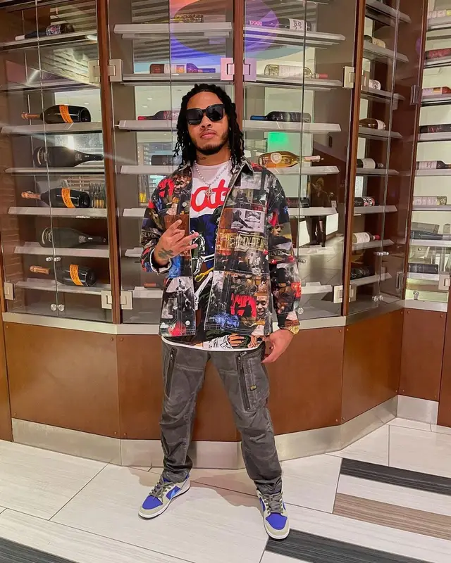 1800Tommy outfit in Supreme, 2022