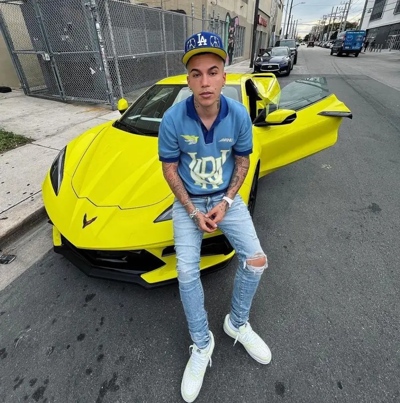 Sfera Ebbasta outfit in Zara, Amiri, and Nike, 2022