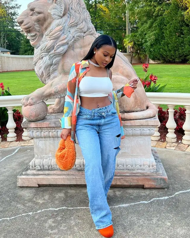 Jayda Wayda outfit in Pretty Little Thing, Bottega Veneta, and Marni, 2022