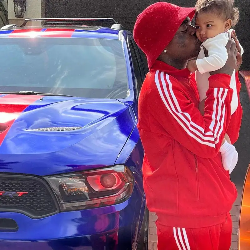 Kodak Black outfit in Adidas and Kangol, 2022