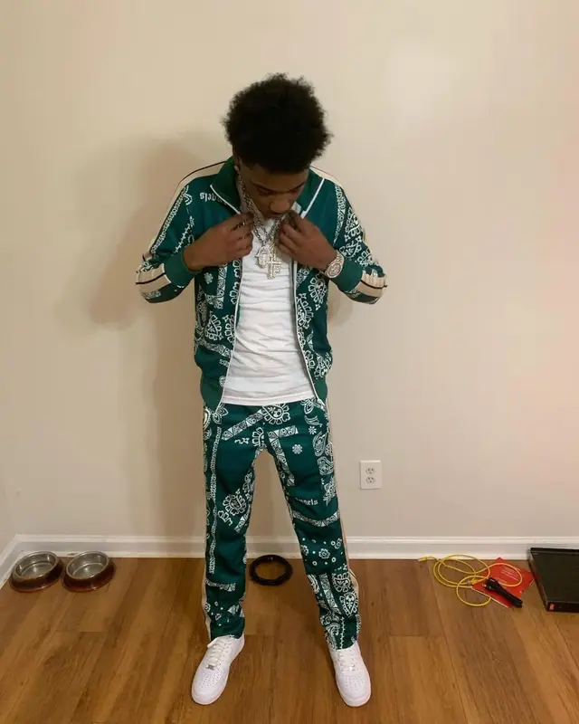 Coldheartedsavage outfit in Palm Angels and Nike, 2022