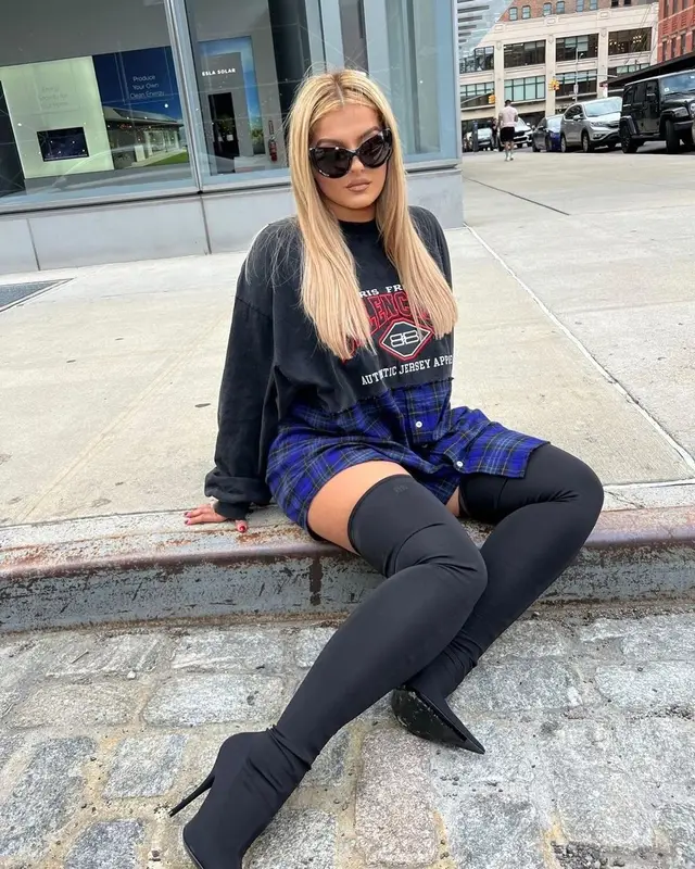 Bebe Rexha outfit in Balenciaga, 2022