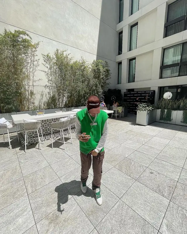 D Savage outfit in Guardian Angel, 2022