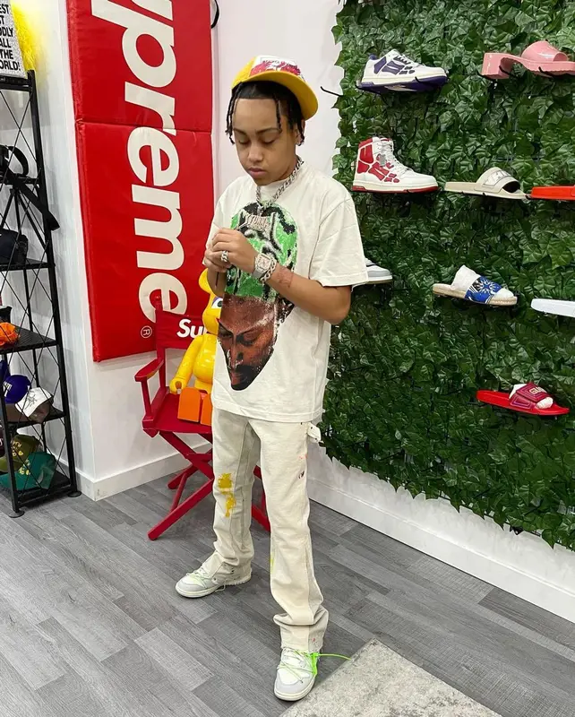 Stunna Gambino outfit in Gallery Dept., Nike, and Astrum, 2022