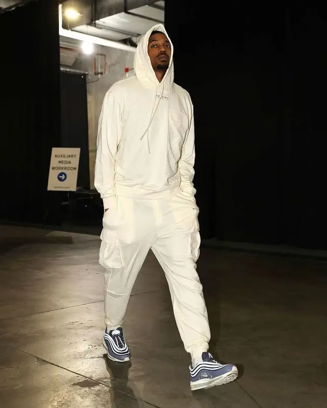 De’Anthony Melton outfit in Twenty, 2022