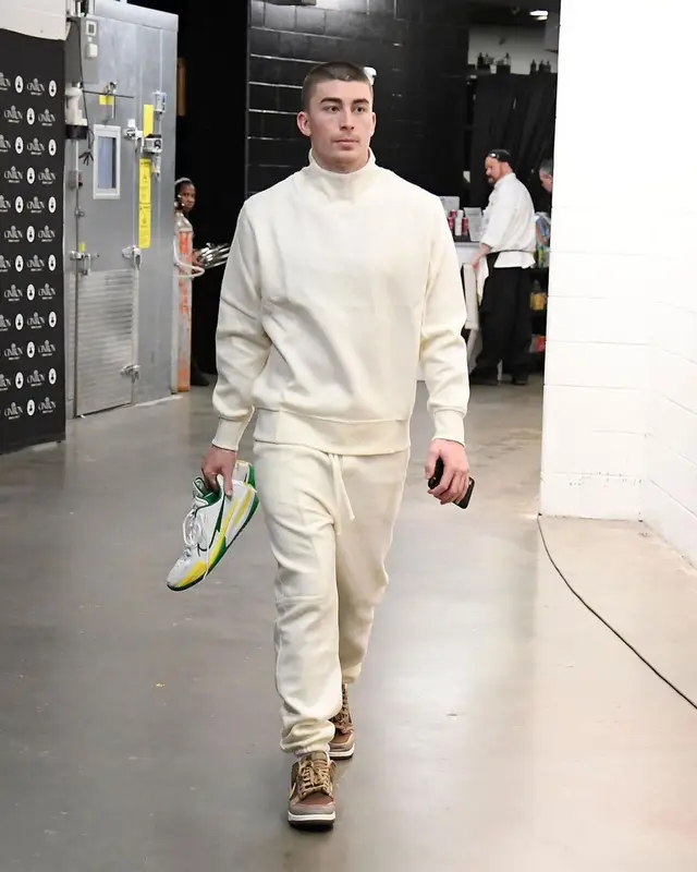 Payton Pritchard outfit in Twenty, 2022