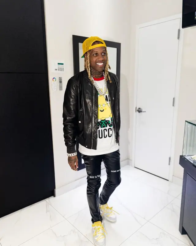 Lil Durk outfit in Gucci, Rta, and Rhude, 2022