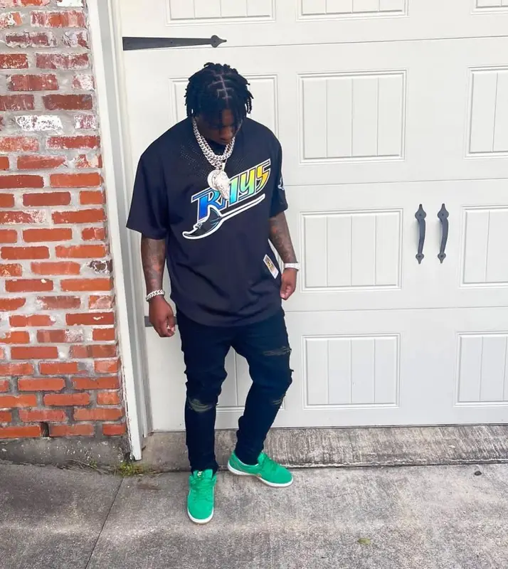 Fredo Bang outfit in Mitchell & Ness, Amiri, and Nike, 2022