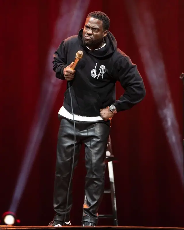 Kevin Hart outfit in Gucci, Nike, and Audemars Piguet, 2022