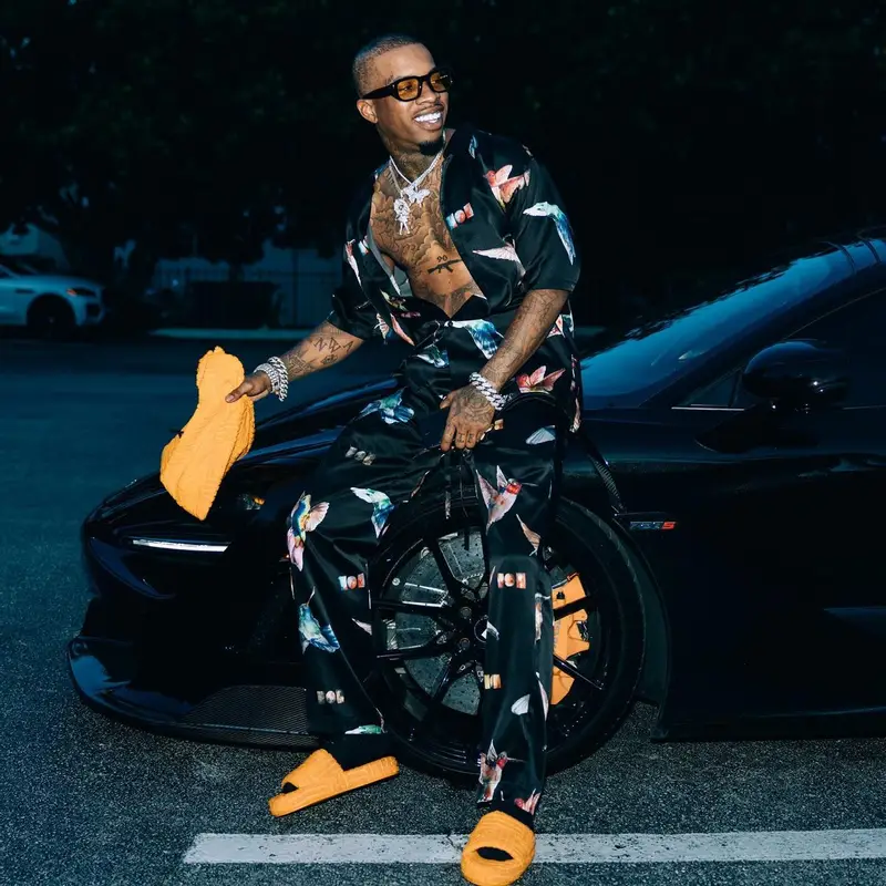 Tory Lanez outfit in Nahmias and Bottega Veneta, 2022