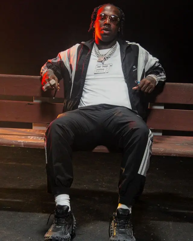 EST Gee outfit in Balenciaga, 2022