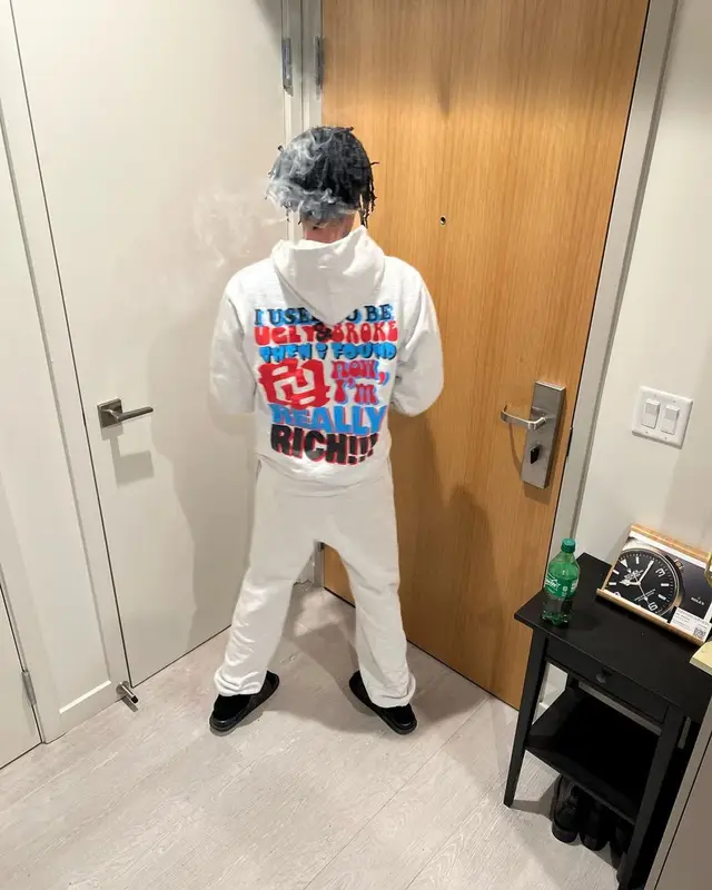 Kankan outfit in Louis Vuitton, 2022