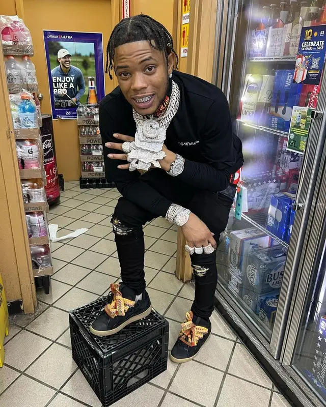 Lil Migo outfit in Off-White, Louis Vuitton, and Prada, 2022
