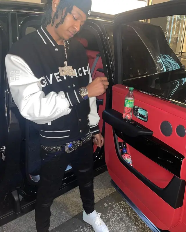 DigDat outfit in Givenchy, B.B. Simon, and Richard Mille, 2022
