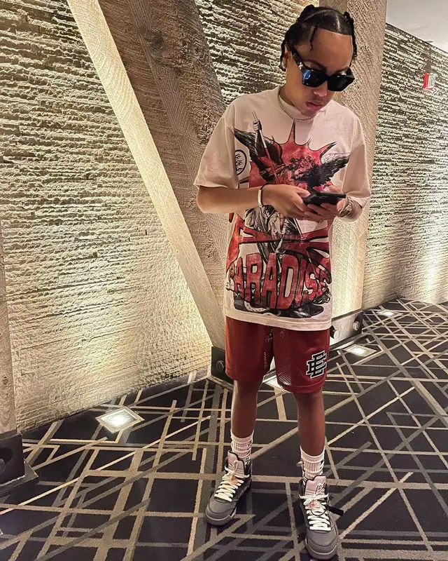 Stunna Gambino outfit in Eric Emanuel, Jordan, and Off-White, 2022