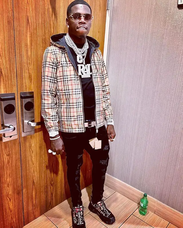 Big Boogie outfit in Burberry and Cartier, 2022
