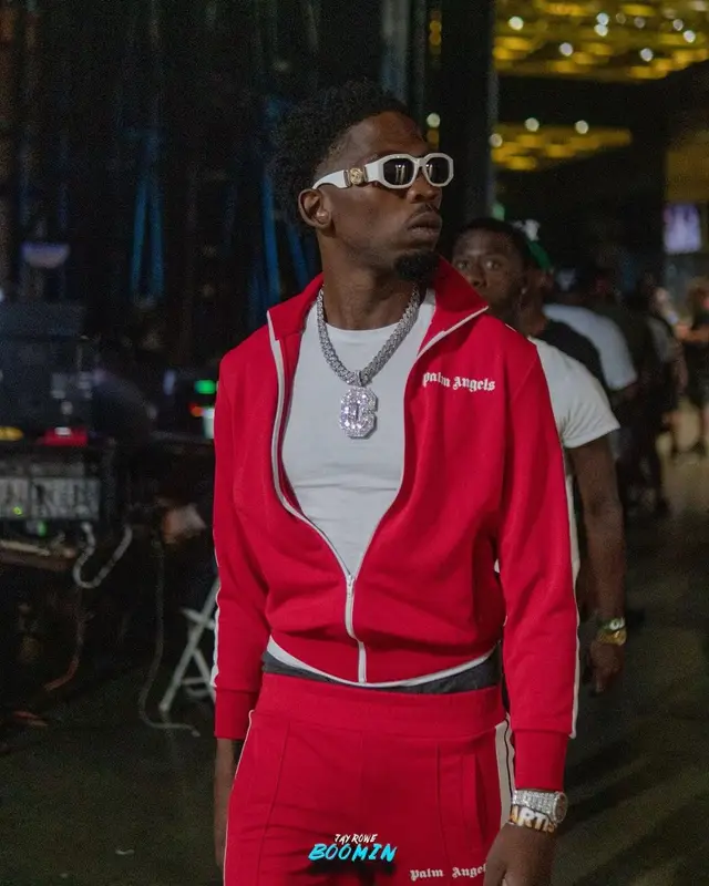 BlocBoy JB outfit in Palm Angels and Versace, 2022