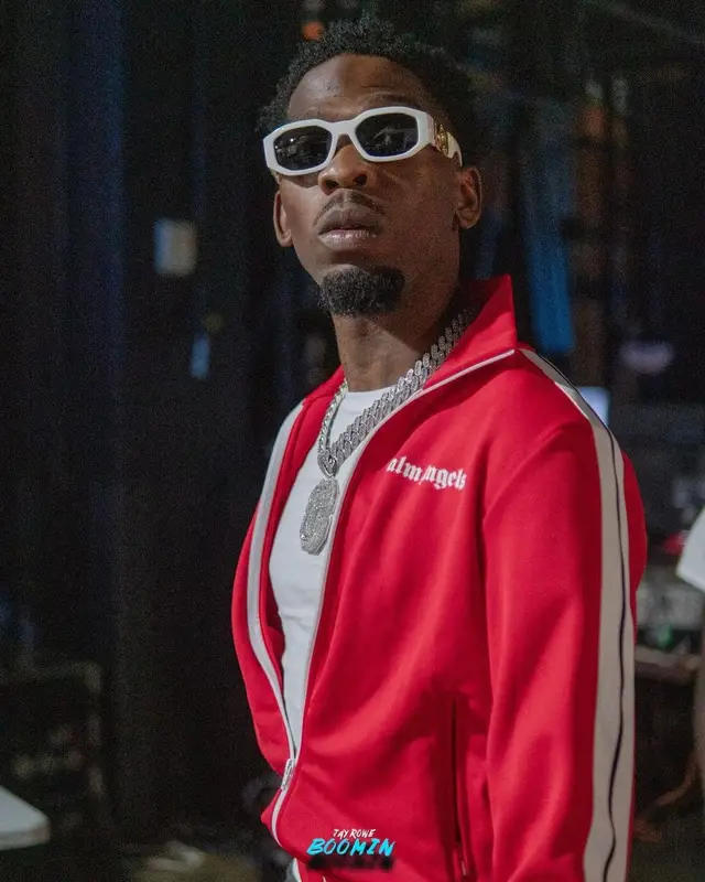 BlocBoy JB outfit in Palm Angels and Versace, 2022