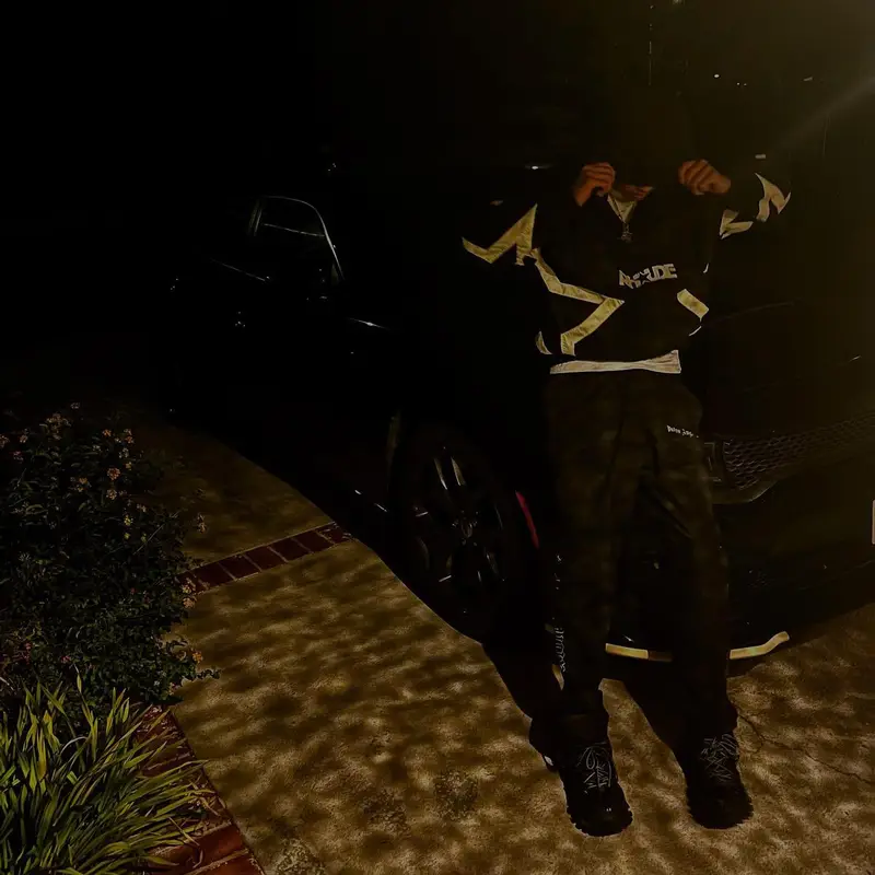 Slump6s outfit in Rhude, Palm Angels, and Starter, 2022