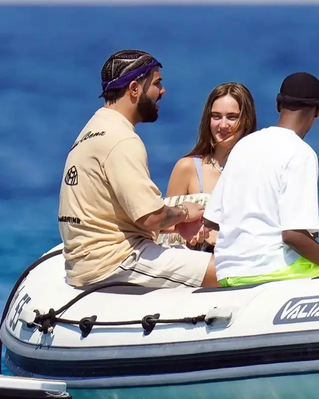 Drake outfit in Off-White, Mercedes Benz, and Nike, 2022