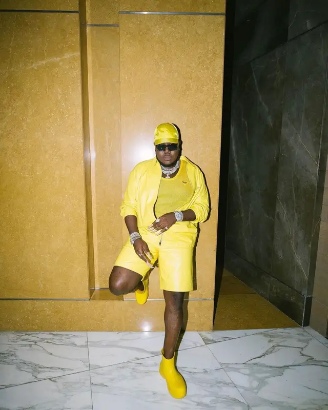 Saucy Santana outfit in Bottega Veneta and Prada, 2022