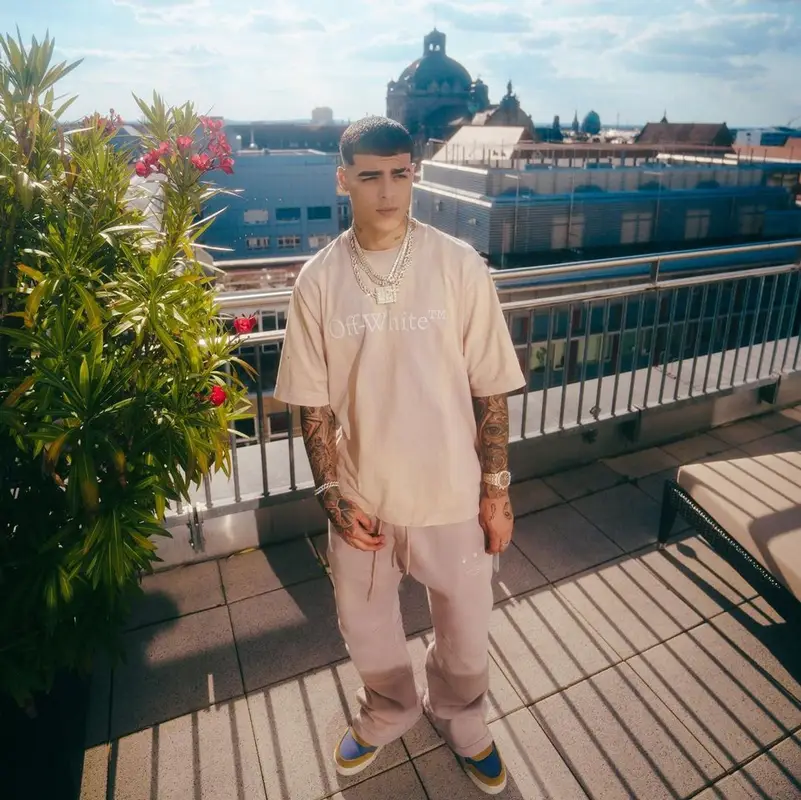 Lunay outfit in Off-White, Jordan, and Union Los Angeles, 2022