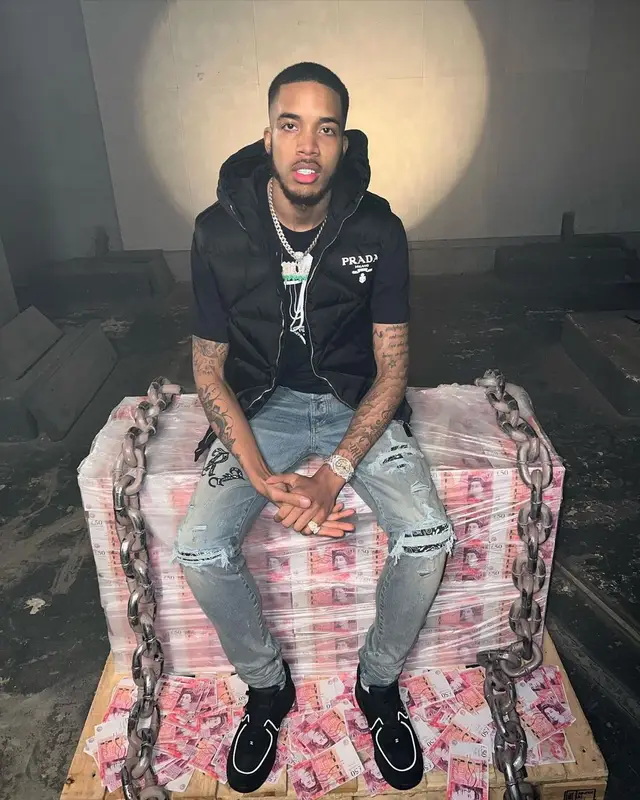 M24 outfit in Prada, Amiri, and Chanel, 2022
