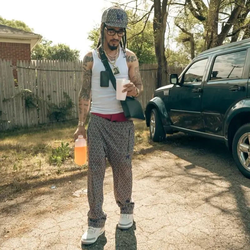 G.T. outfit in Jordan and Needles, 2022